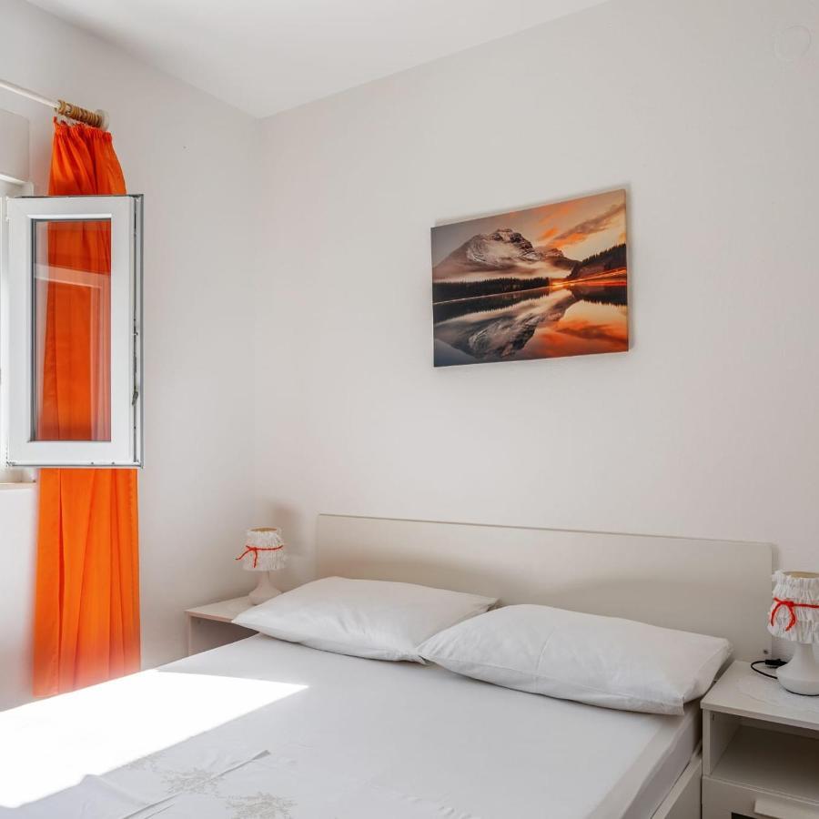 Holiday House Iva 슬라티네 외부 사진